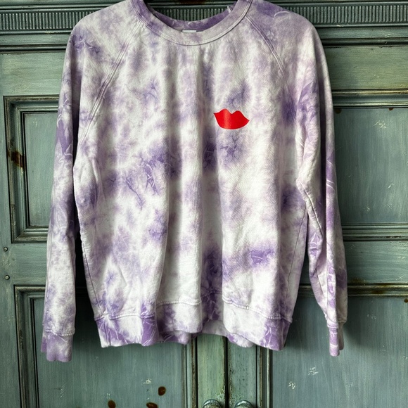 Clare V. - Sweatshirt in Violet Tie Dye w/ Poppy Lips Size L - Picture 3 of 10